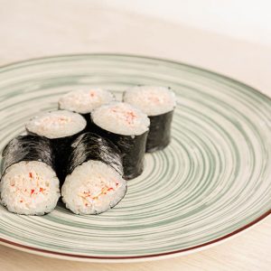 Ролл с крабом