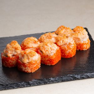 Ролл с лососем и креветкой